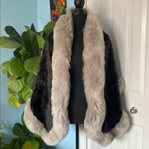 Beautiful Sheran One Size Fits All Black And Grey Faux Fur Shawl Cover Up Coat
